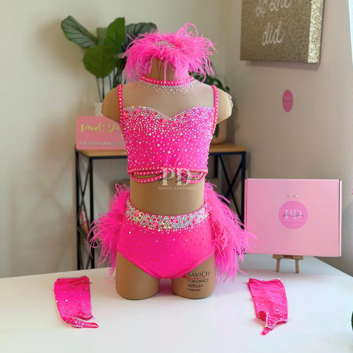 Ready to ship（CM/CL）- Custom Design Pink Feather Jazz Costume